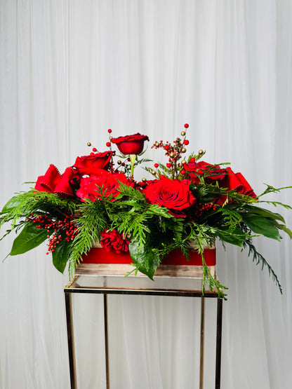 Happy Holidays - Christmas Centrepiece